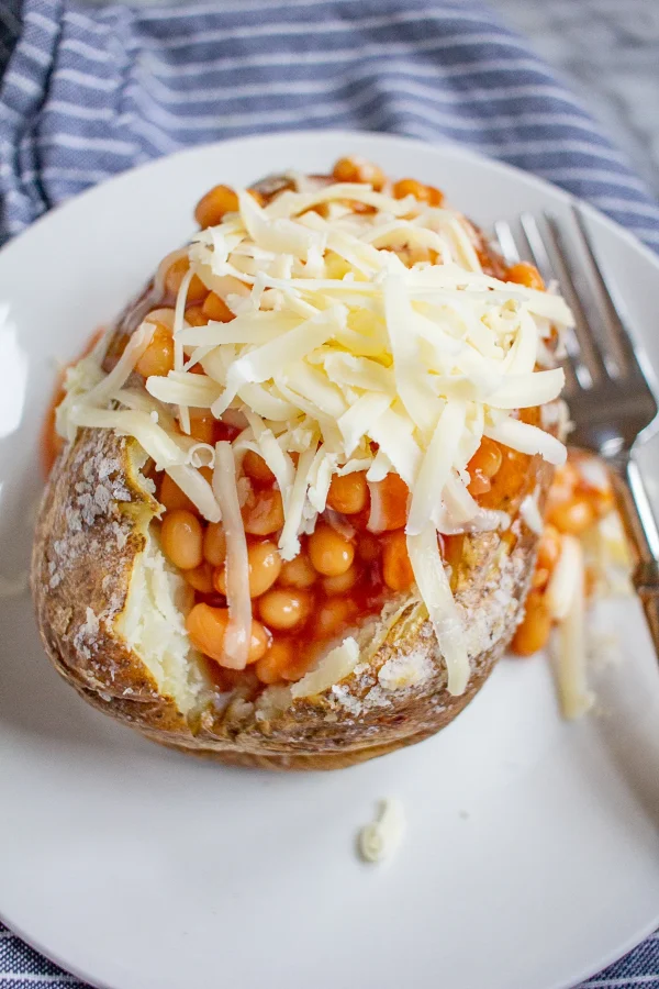 Jacket Potato - Beans & Poached Egg